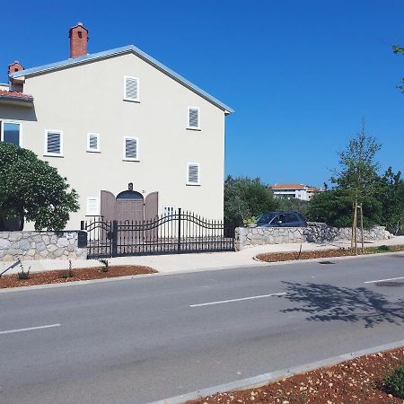 קרס Apartments Rea מראה חיצוני תמונה