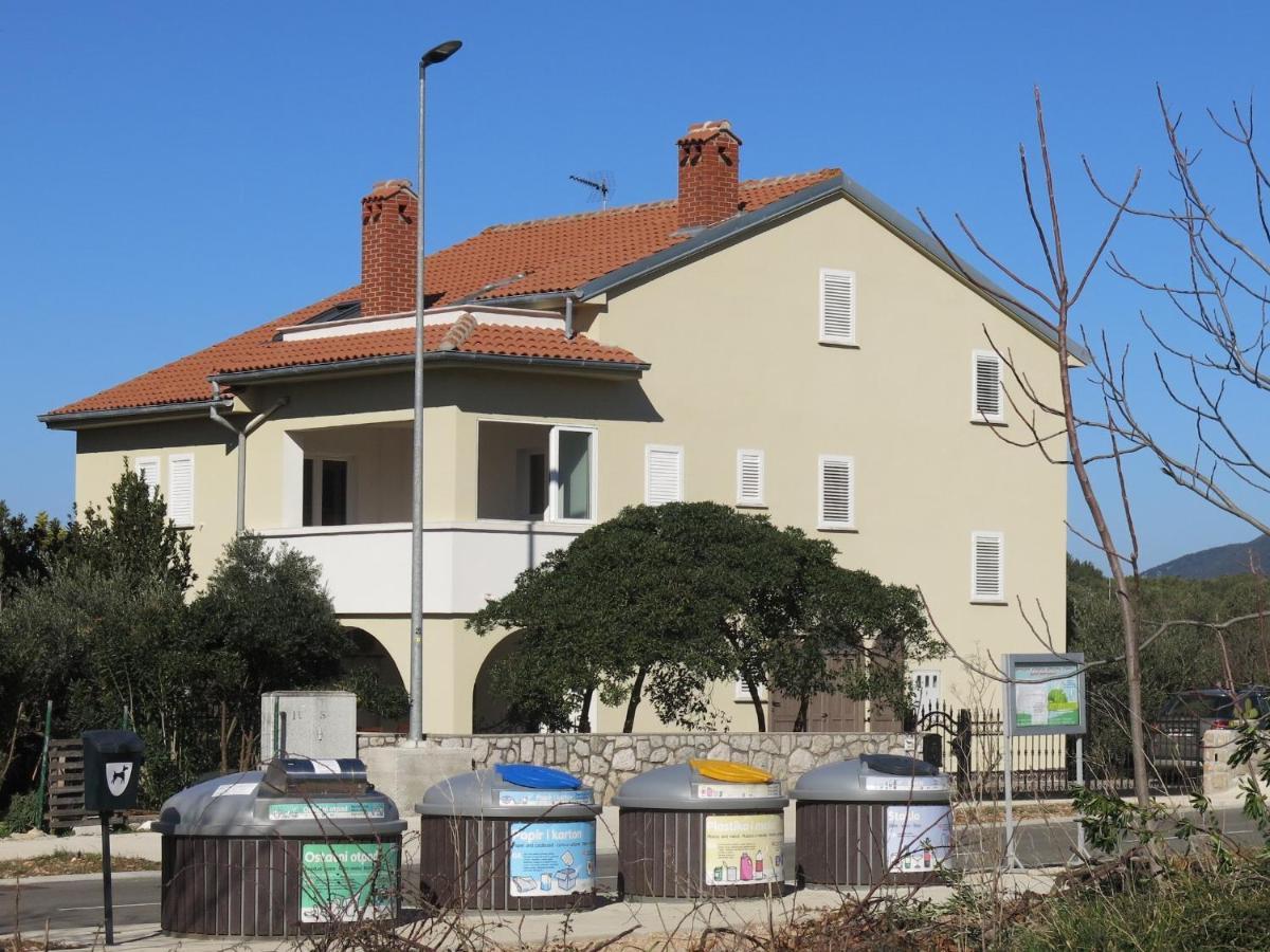 קרס Apartments Rea מראה חיצוני תמונה