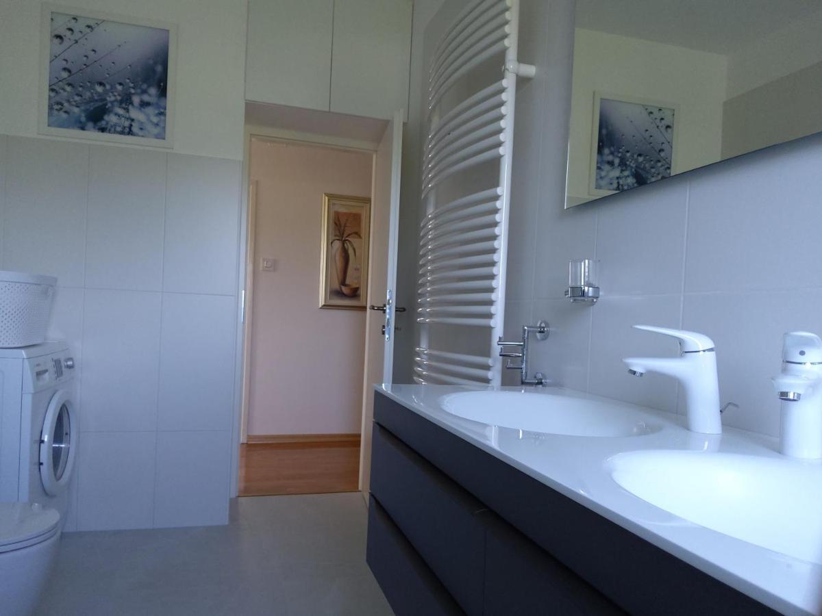 קרס Apartments Rea מראה חיצוני תמונה